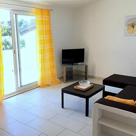 Rujo Apartment