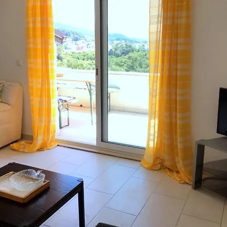 Apartment Rujo *