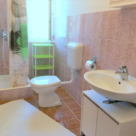 Apartman Rujo Palit